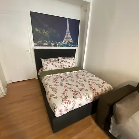 Apartment Le Charles Paris