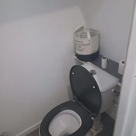 Le Charles Apartment