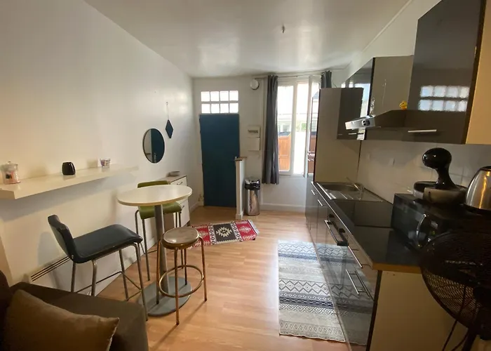 Le Charles Apartment Paris